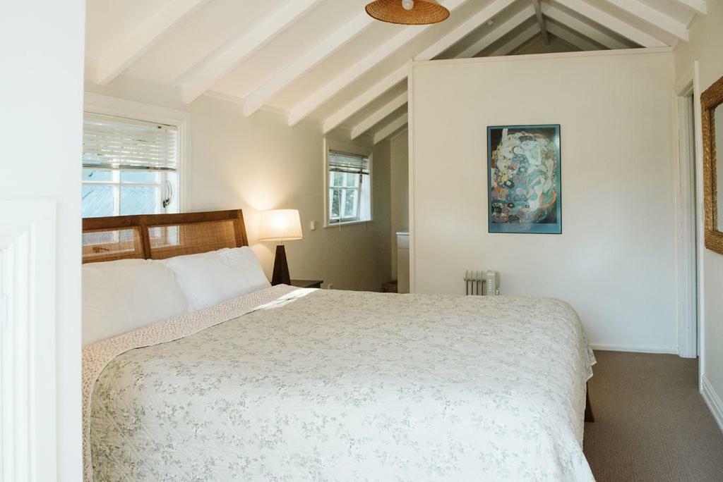 Bow Street Apartments & Cottage ラグラン エクステリア 写真